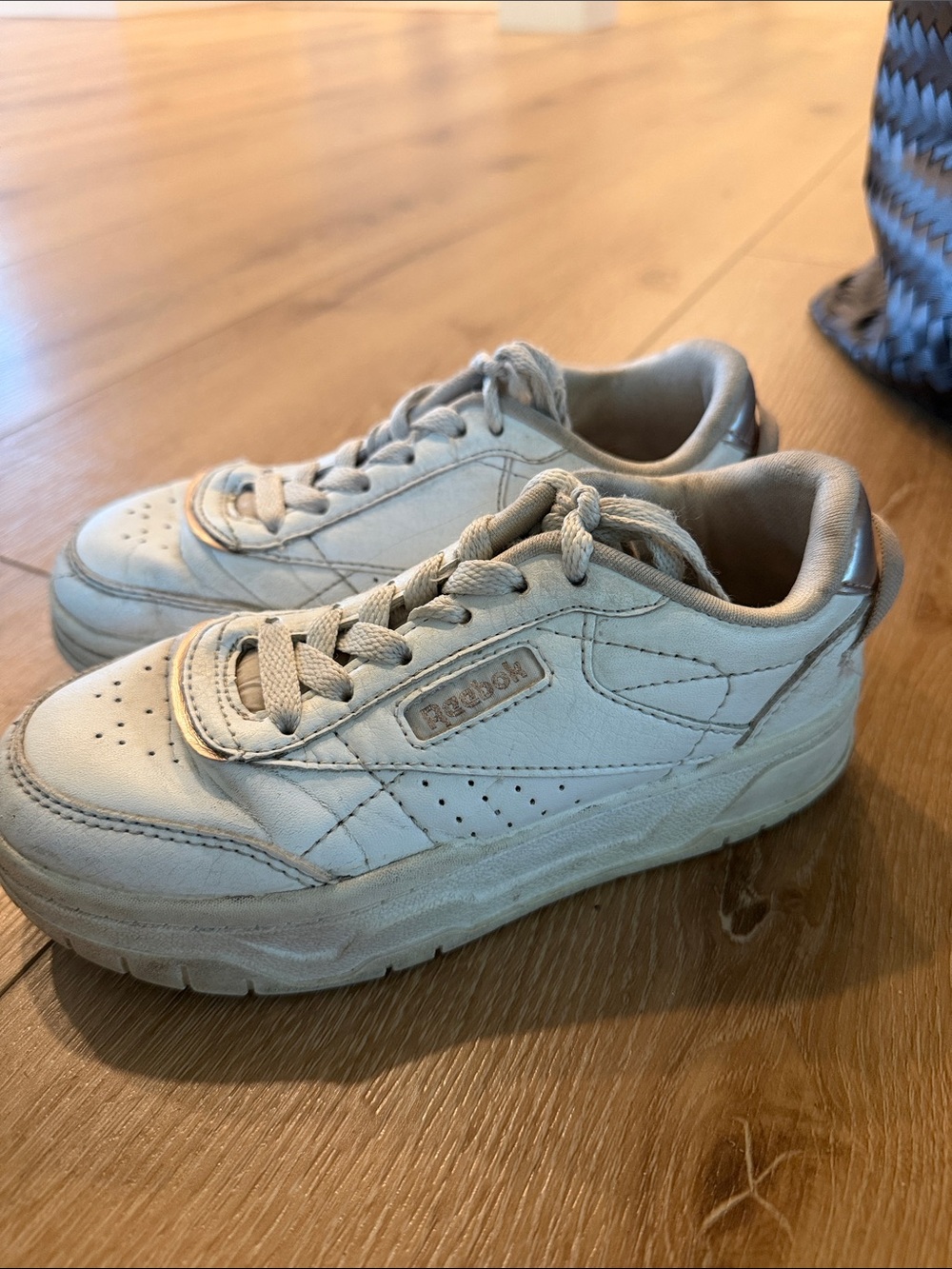 Reebok Kids Low-Top Sneakers in Off-White